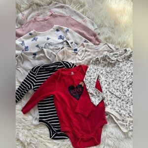 Assorted Onesies 18-24M Old Navy & babyGap